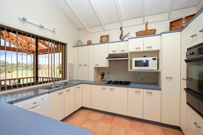 13 Elliott Place, BAULKHAM HILLS NSW 2153, Baulkham Hills - Thumbnail 3