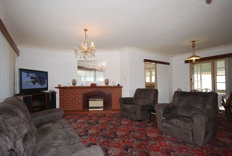 43 Cockman Way, ORELIA WA 6167, Orelia - Thumbnail 2