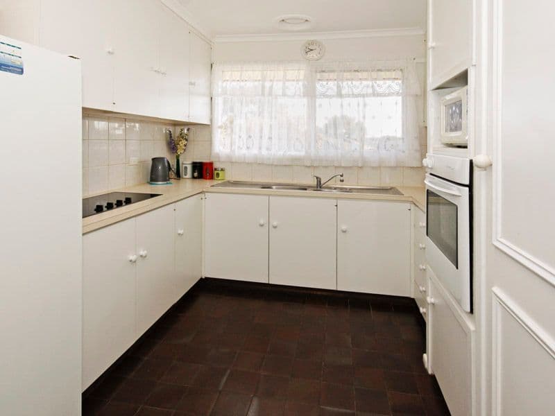 8 Dublin Drive, GROVEDALE VIC 3216, Grovedale - Thumbnail 8