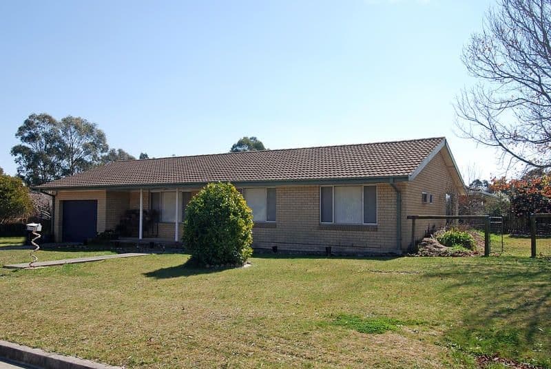 20 Campbell Crescent, MOSS VALE NSW 2577, Moss Vale - Image 1