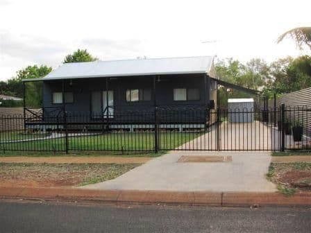 11 Sandalwood Crescent, KATHERINE NT 0850, Katherine - Image 1