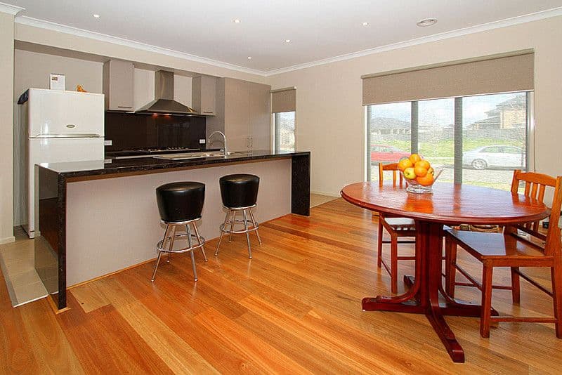 36 Hawkstowe Parade, SOUTH MORANG VIC 3752, South Morang - Thumbnail 4