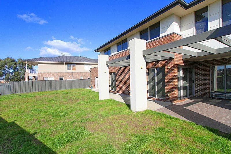36 Hawkstowe Parade, SOUTH MORANG VIC 3752, South Morang - Thumbnail 8