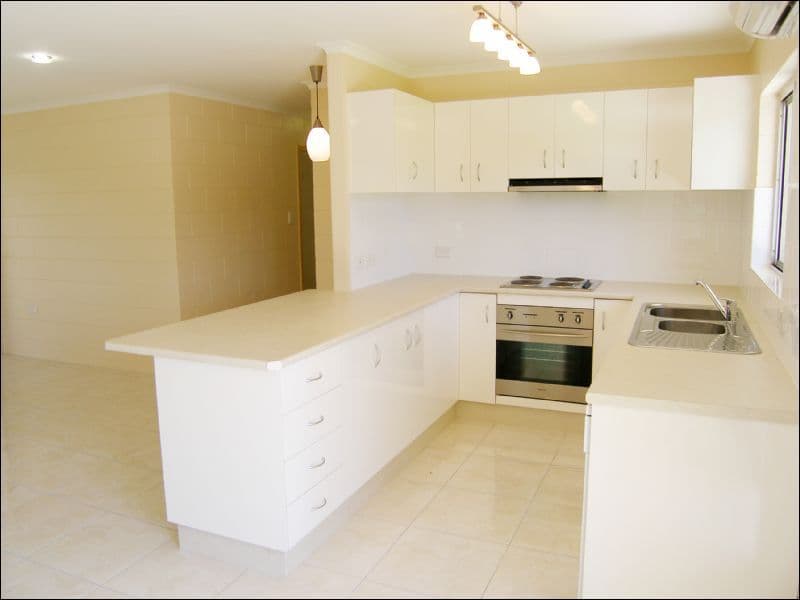 38 Madang Street, TRINITY BEACH QLD 4879, Trinity Beach - Thumbnail 2