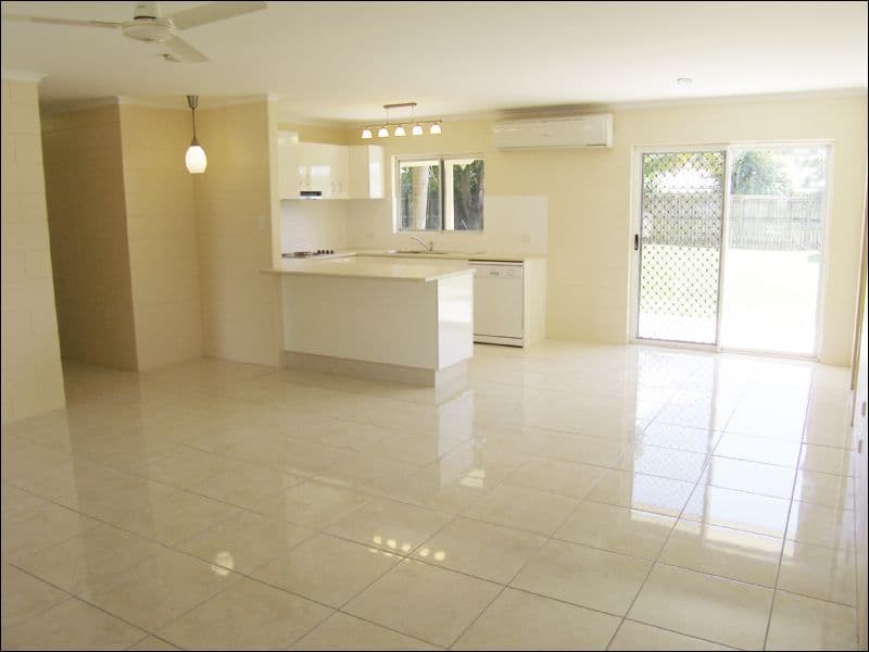 38 Madang Street, TRINITY BEACH QLD 4879, Trinity Beach - Thumbnail 5
