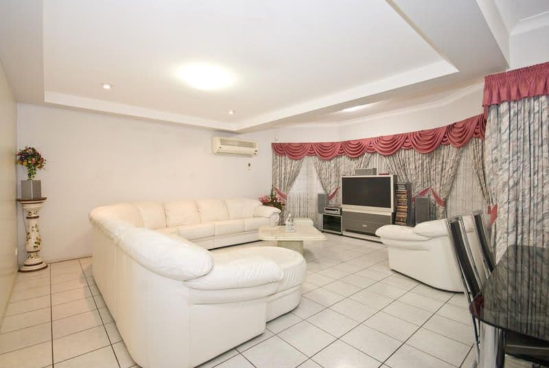 7 Saturn Crescent, BRIDGEMAN DOWNS QLD 4035, Bridgeman Downs - Thumbnail 7