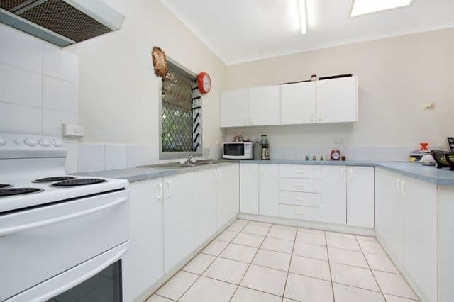 13 Dorisvale Crescent, TIWI NT 0810, Tiwi - Thumbnail 3