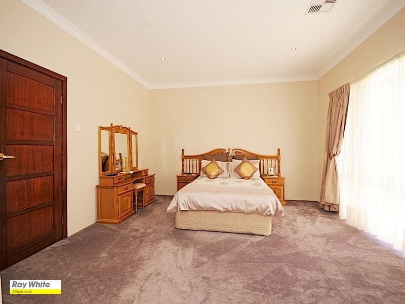14  Reveley Vista, ELLENBROOK WA 6069, Ellenbrook - Thumbnail 4