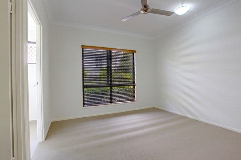 10 O'Connor Street, ROSSLEA QLD 4812, Rosslea - Thumbnail 6