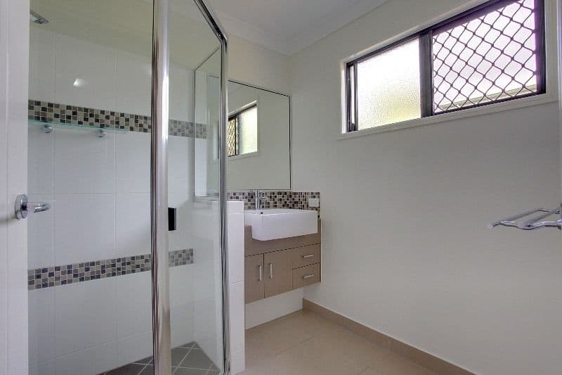 10 O'Connor Street, ROSSLEA QLD 4812, Rosslea - Thumbnail 5