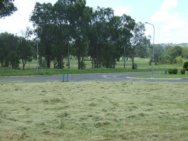 23 Vicky Avenue, CROWS NEST QLD 4355, Crows Nest - Image 1