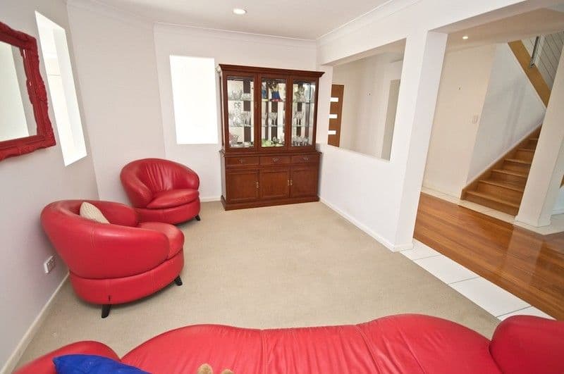 21 Regatta Avenue, OXENFORD QLD 4210, Oxenford - Thumbnail 3