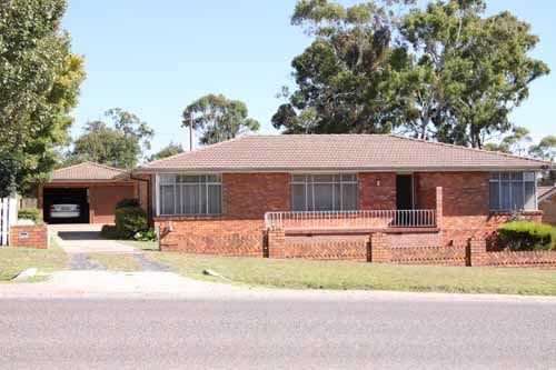 87 Oliver Street, GLEN INNES NSW 2370, Glen Innes - Image 1