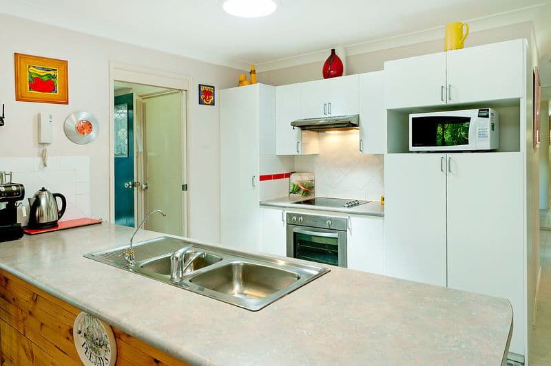 2 Anaheim Drive, HELENSVALE QLD 4212, Helensvale - Thumbnail 6