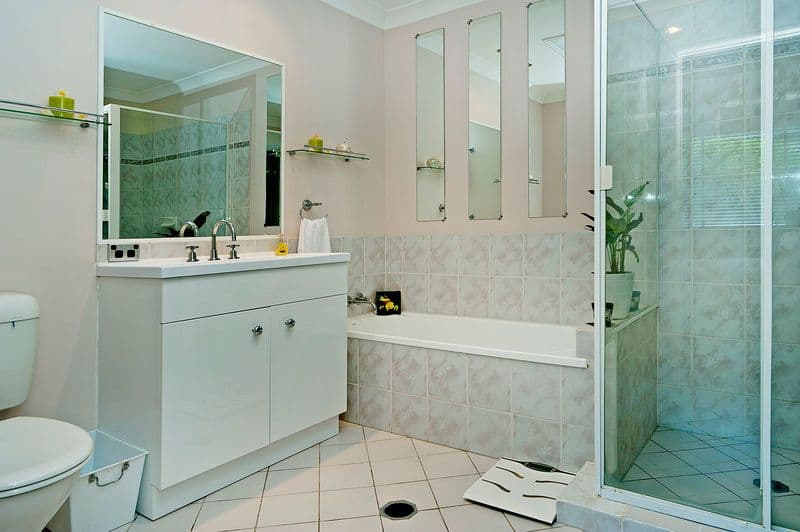 2 Anaheim Drive, HELENSVALE QLD 4212, Helensvale - Thumbnail 4