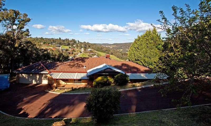 20 Norman Road, ROLEYSTONE WA 6111, Roleystone - Image 1
