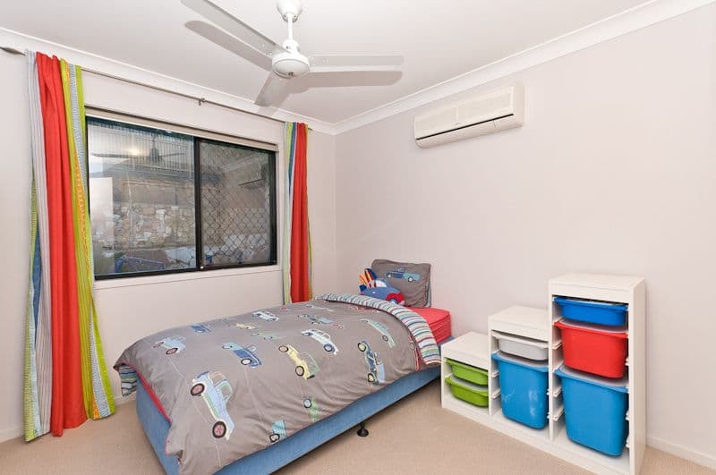 32 Woodtop Court, FERNY HILLS QLD 4055, Ferny Hills - Thumbnail 7