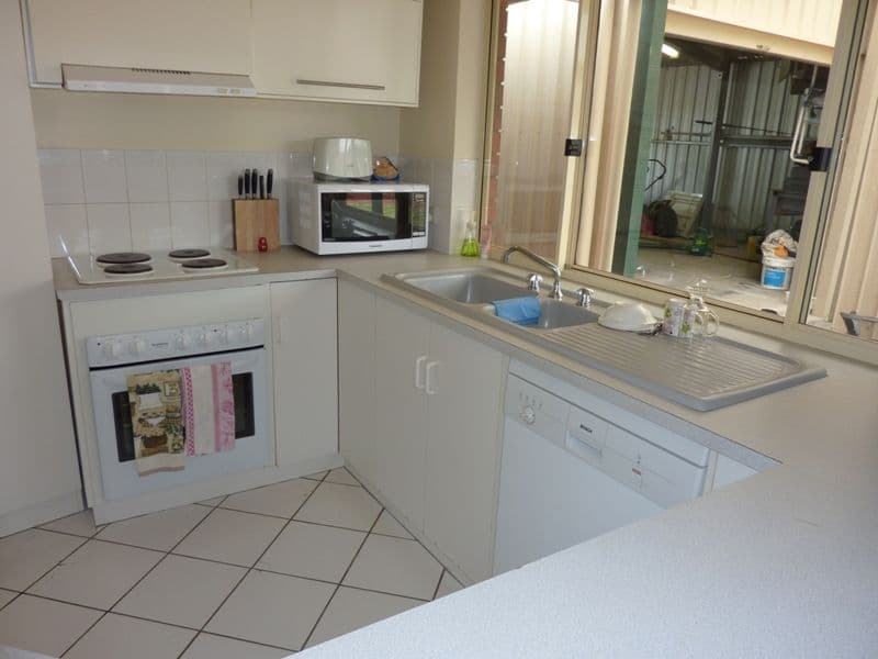 33 Jacaranda Drive, CRAIGMORE SA 5114, Craigmore - Thumbnail 3