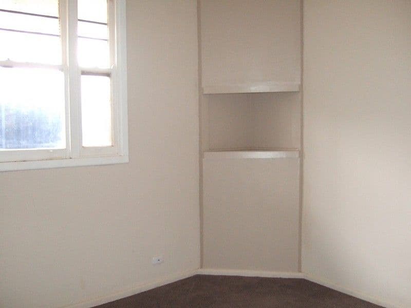 667 Beryl Street, BROKEN HILL NSW 2880, Broken Hill - Thumbnail 3