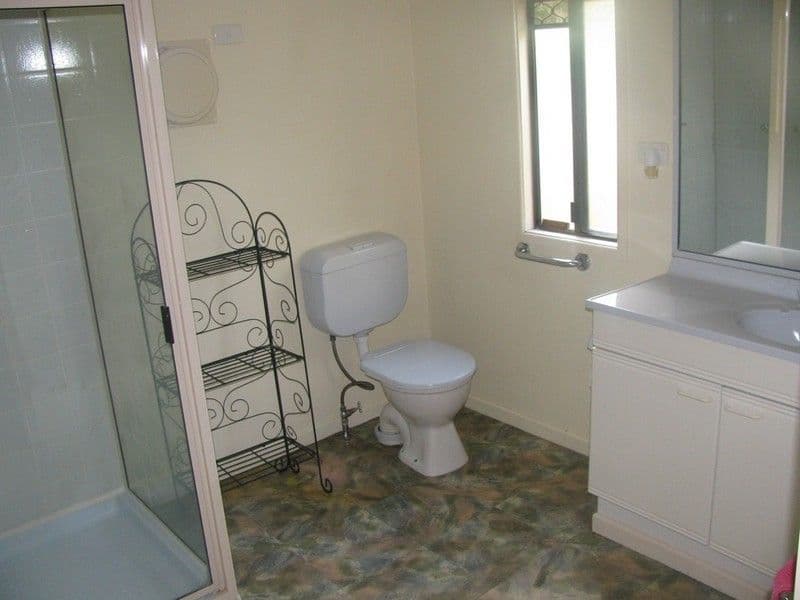 38 South Street, CROWS NEST QLD 4355, Crows Nest - Thumbnail 5