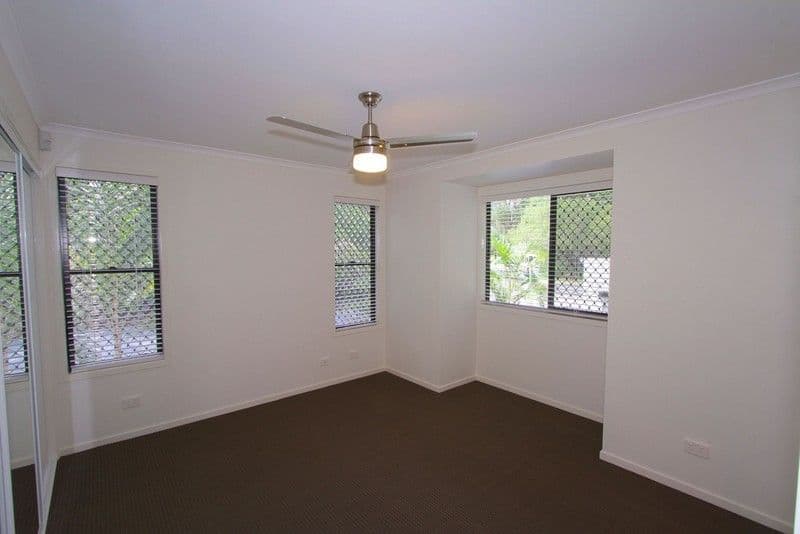 4 Kentia Avenue, MOORE PARK BEACH QLD 4670, Moore Park Beach - Thumbnail 6