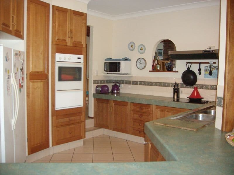 28 Wallaby Drive, MUDGEERABA QLD 4213, Mudgeeraba - Thumbnail 2