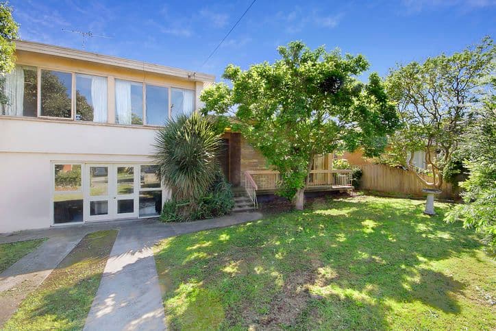 15  Balfour Street, DONCASTER VIC 3108, Doncaster - Thumbnail 2