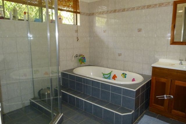29 Savannah Drive, LEANYER NT 0812, Leanyer - Thumbnail 2