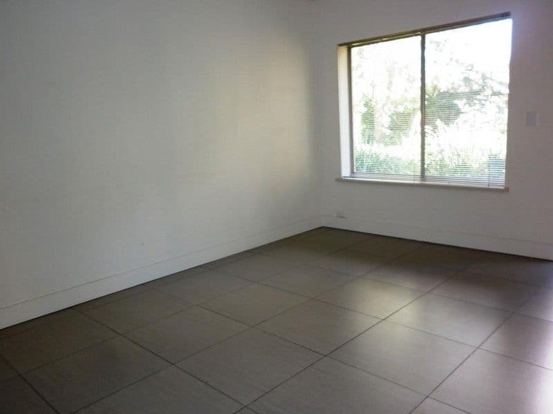 13/2 Emerson Road, BLACK FOREST SA 5035, Black Forest - Thumbnail 3
