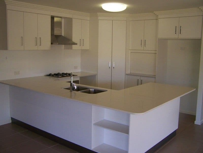 17 Spinnaker Drive, YEPPOON QLD 4703, Yeppoon - Thumbnail 3