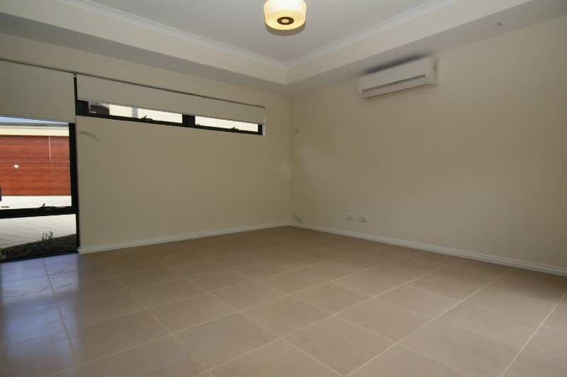 17c  Coolham Way, BALGA WA 6061, Balga - Thumbnail 5