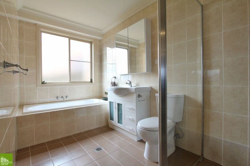 7 Clermont Crescent, ALBION PARK NSW 2527, Albion Park - Thumbnail 5