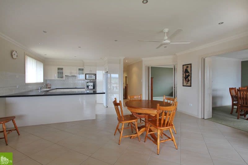 7 Clermont Crescent, ALBION PARK NSW 2527, Albion Park - Thumbnail 8