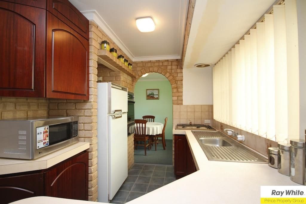 13 Stent Street, BEECHBORO WA 6063, Beechboro - Thumbnail 4