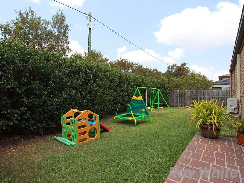 25 Cyperus Crescent, CARSELDINE QLD 4034, Carseldine - Thumbnail 5