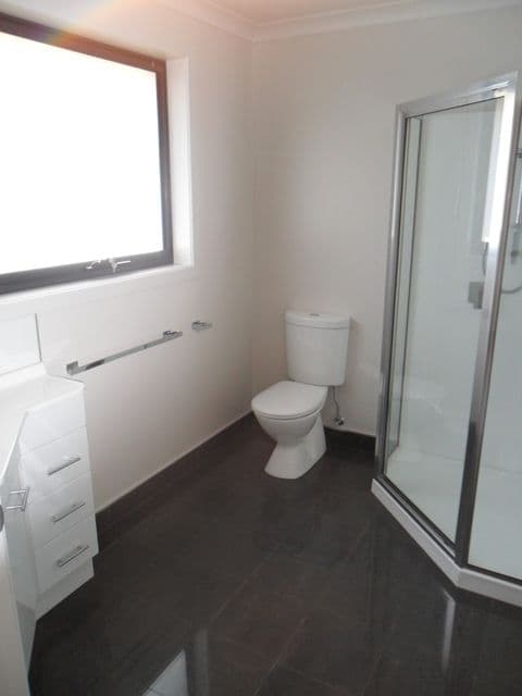 2/18 Tranquil Place, SHEARWATER TAS 7307, Shearwater - Thumbnail 3