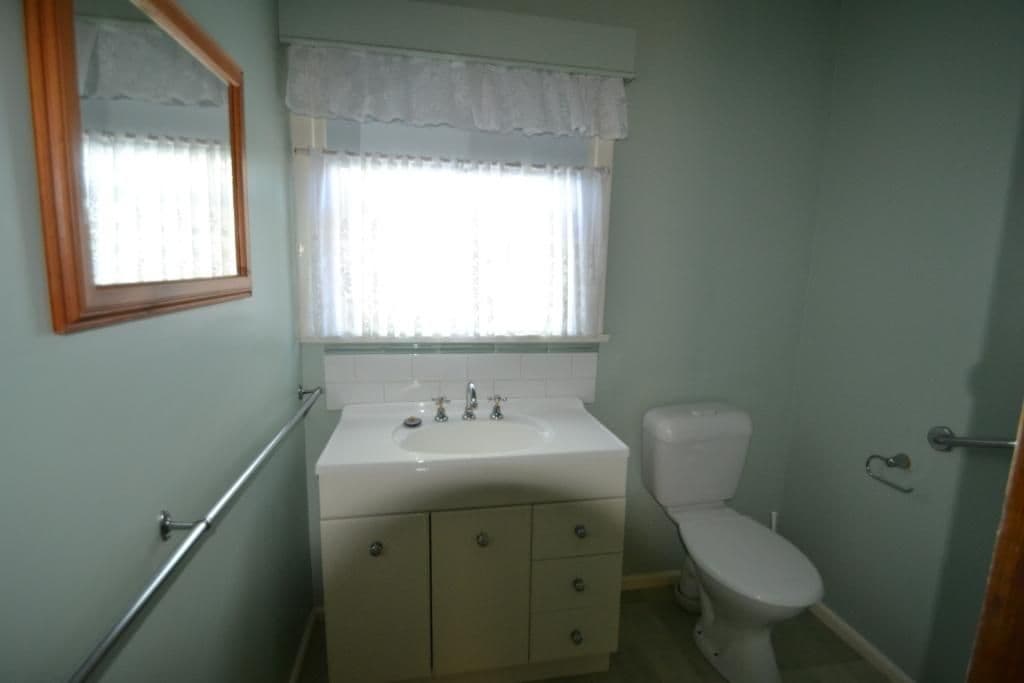 33 Delhi Street, SEYMOUR VIC 3660, Seymour - Thumbnail 4