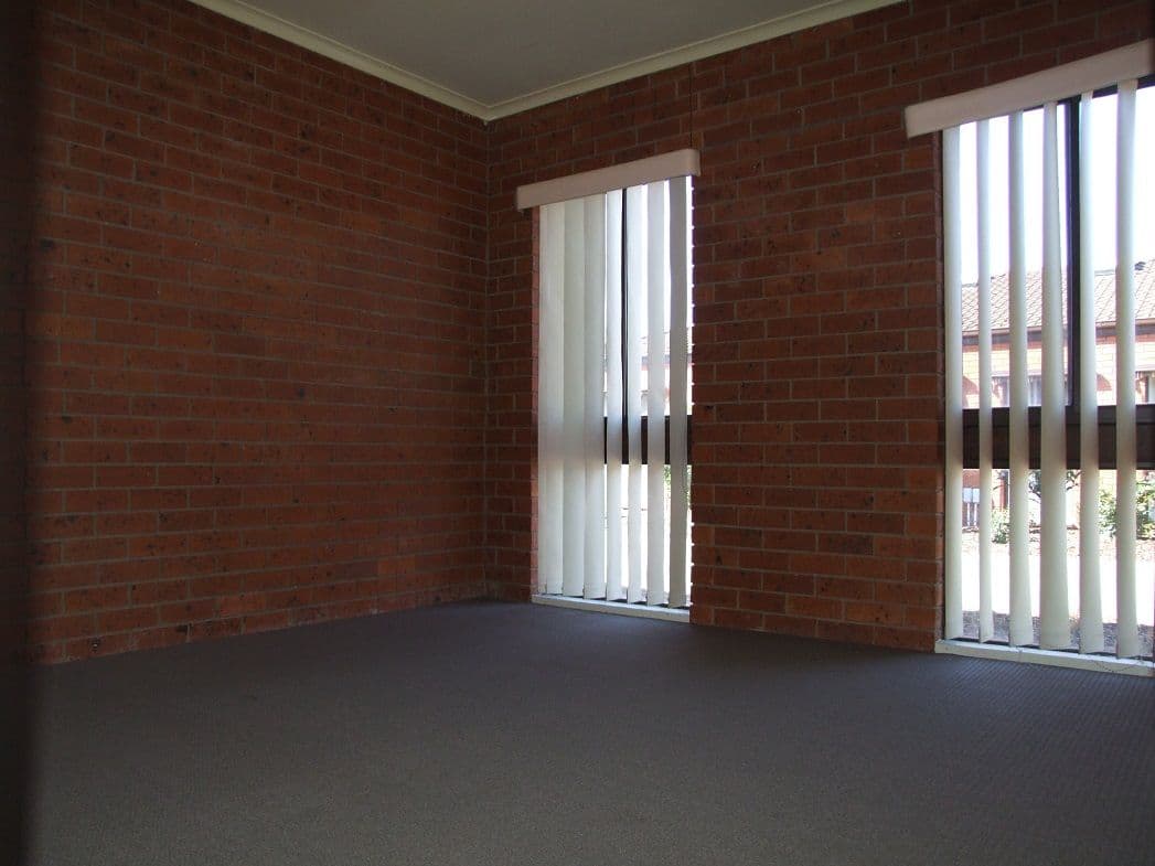 28 Palmerston Street, MELTON VIC 3337, Melton - Thumbnail 5