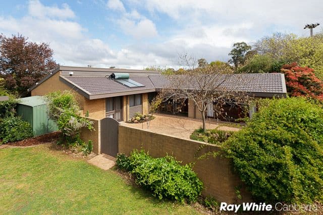 151 Owen Dixon Drive, EVATT ACT 2617, Evatt - Image 1