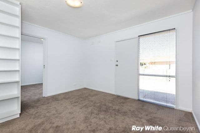 7 Hincksman Street, QUEANBEYAN NSW 2620, Queanbeyan East - Thumbnail 3
