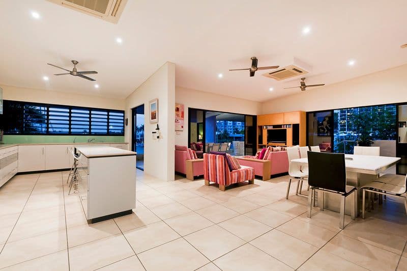 11 Hickey Court, CULLEN BAY NT 0820, Cullen Bay - Thumbnail 2
