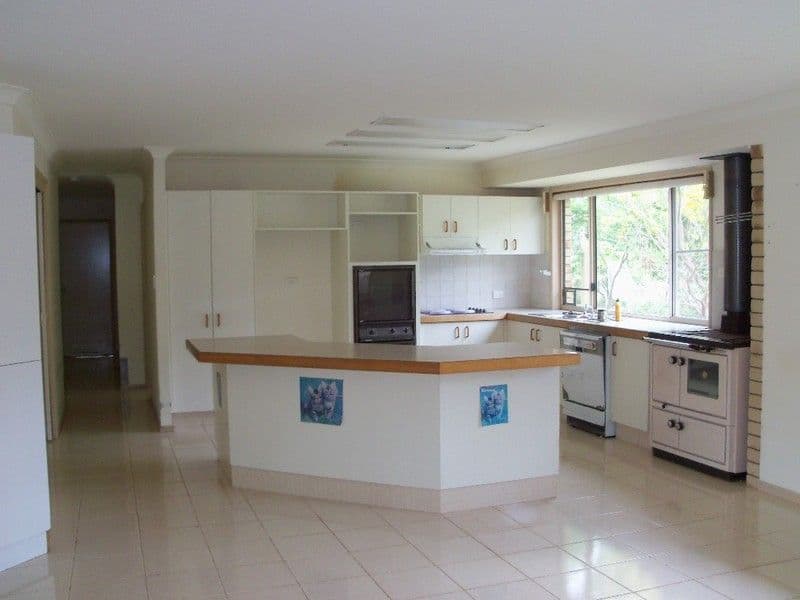 KINGAROY QLD 4610, Kingaroy - Thumbnail 6