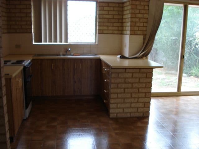 11B Critch Place, GERALDTON WA 6530, Geraldton - Thumbnail 2