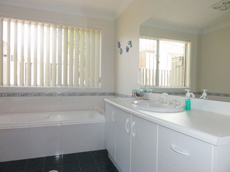 15 Glenlee Drive, HORSLEY NSW 2530, Horsley - Thumbnail 4