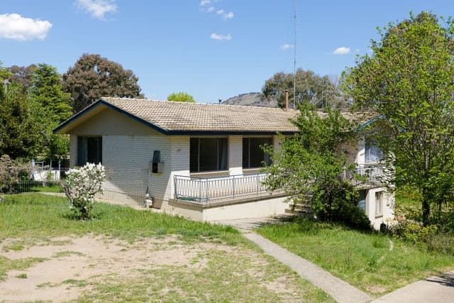 101b Ainsworth Street, MAWSON ACT 2607, Mawson - Thumbnail 2