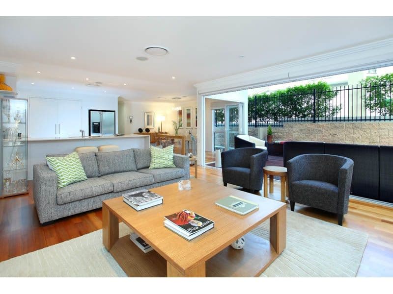 29 Brydon Street, HIGHGATE HILL QLD 4101, Highgate Hill - Thumbnail 4