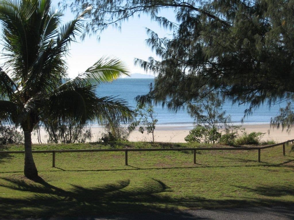 114 The Esplanade, GRASSTREE BEACH QLD 4740, Grasstree Beach - Thumbnail 3