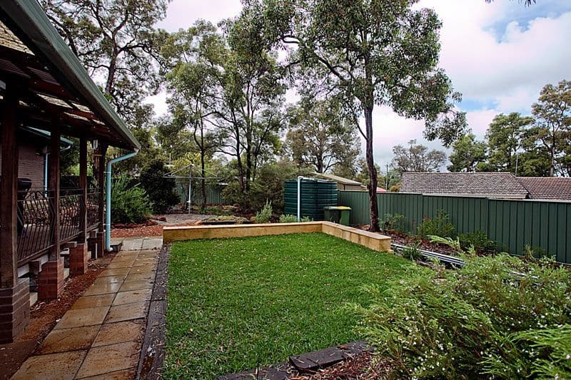 10  Crayden Road, KALAMUNDA WA 6076, Kalamunda - Thumbnail 3