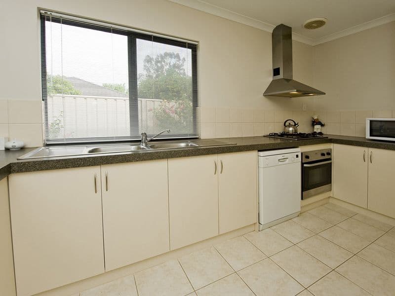9A Doust Street, CANNINGTON WA 6107, Cannington - Thumbnail 2