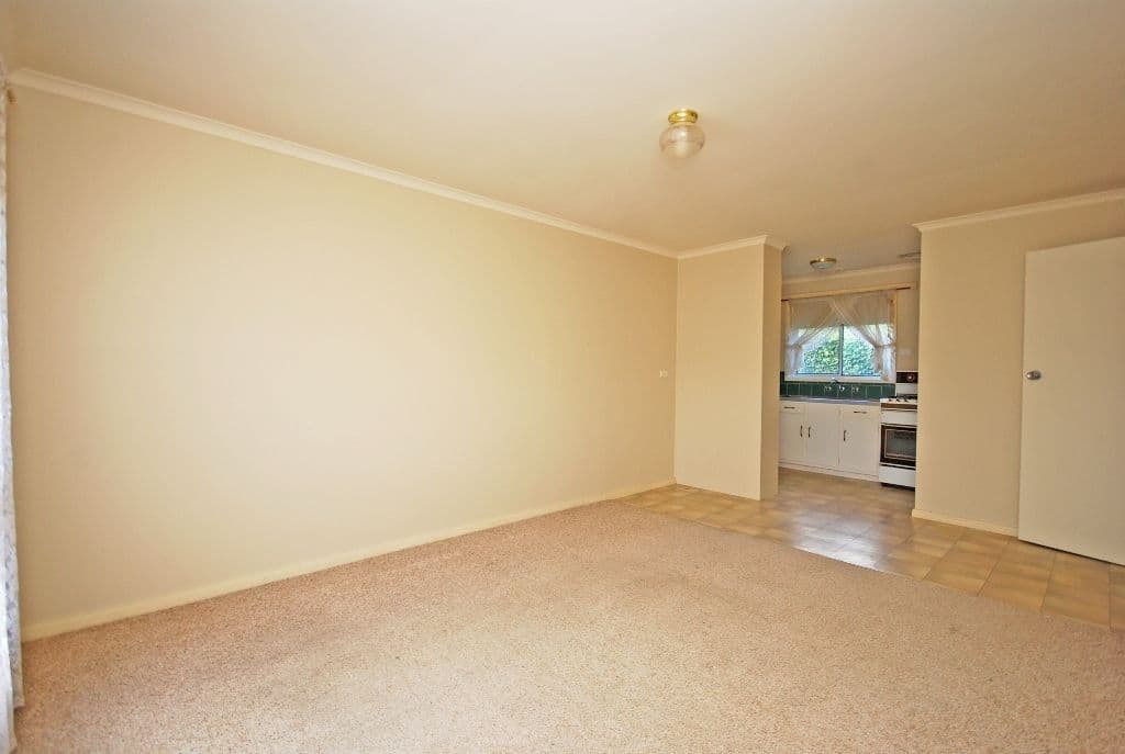 3/4 Warratta Avenue, DELACOMBE  Victoria  3356, Australia, Delacombe - Thumbnail 4